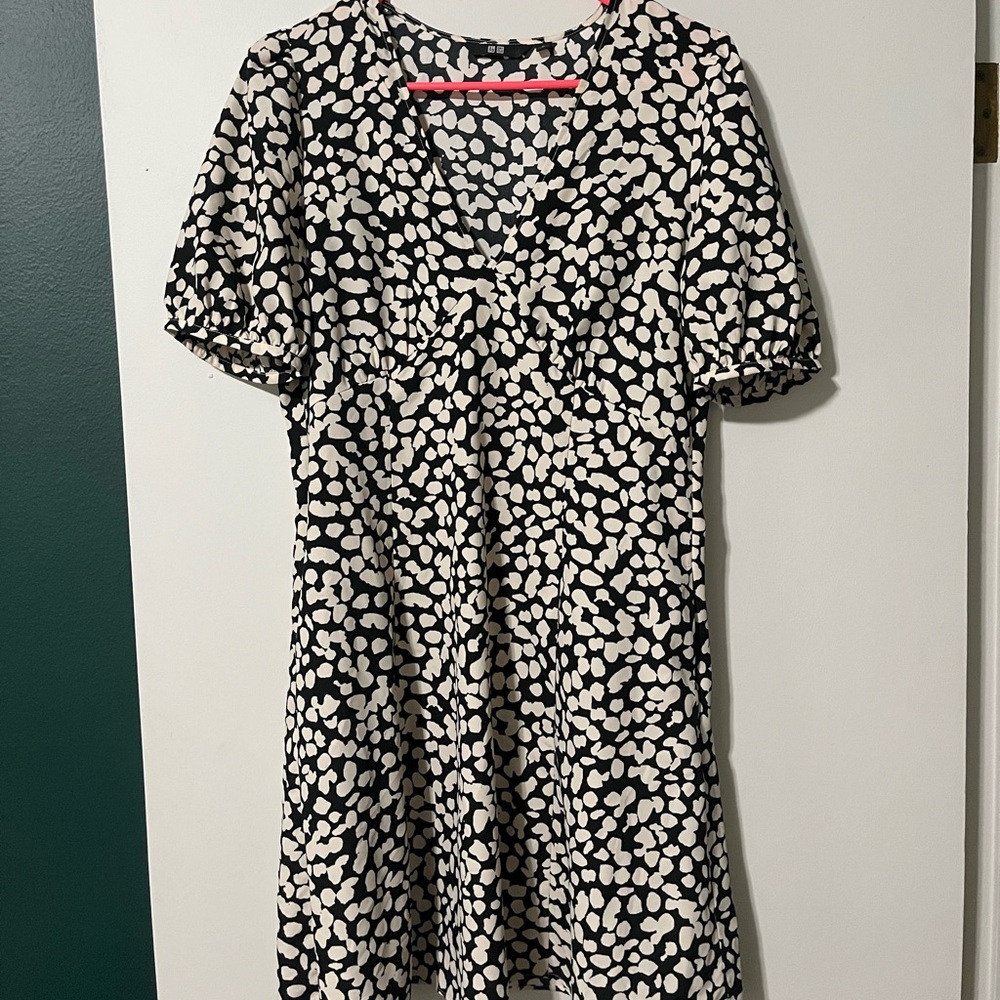 Uniqlo dress